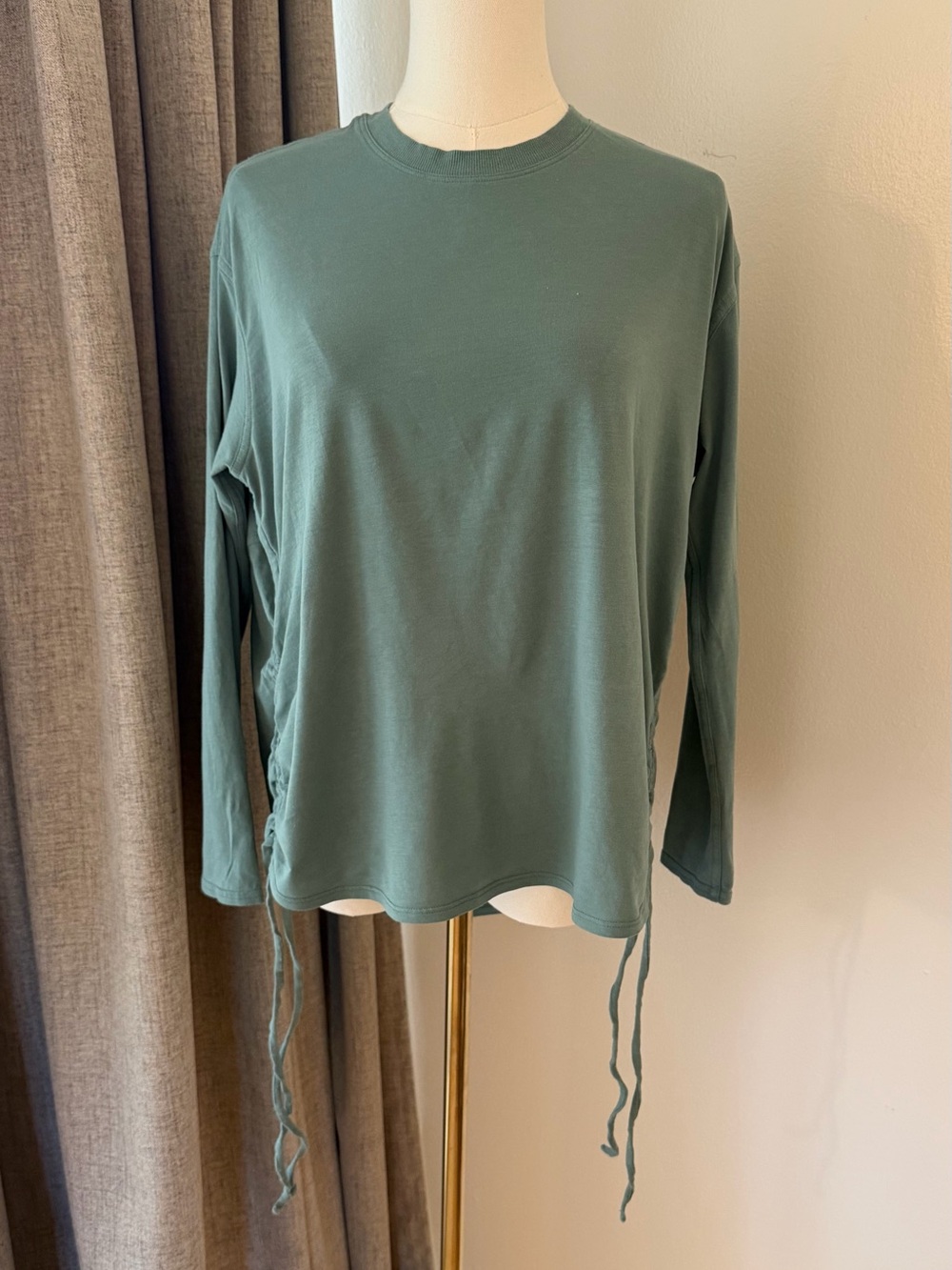 lululemon athletica Long Sleeve Crew Top in Dusty Sage with Side Ties